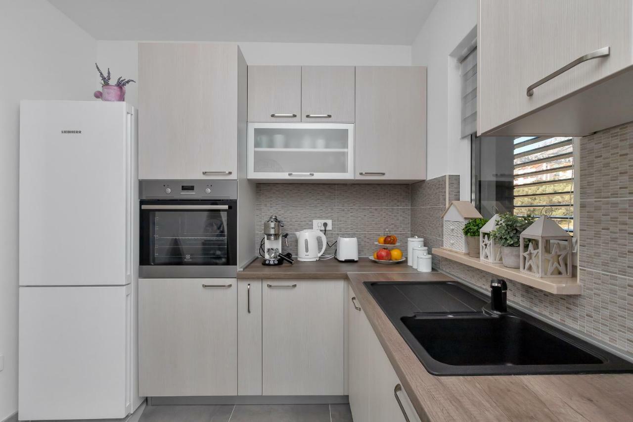 Apartment Amari Seaview Makarska Eksteriør bilde